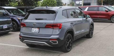 Volkswagen Taos 2024