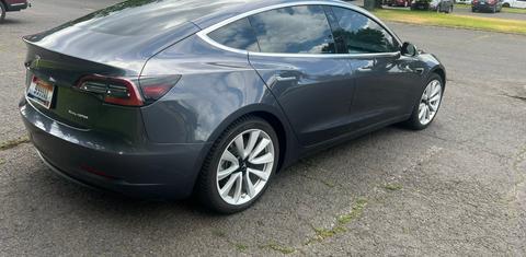 Tesla Model 3 2019