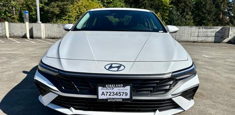 Hyundai Elantra 2024