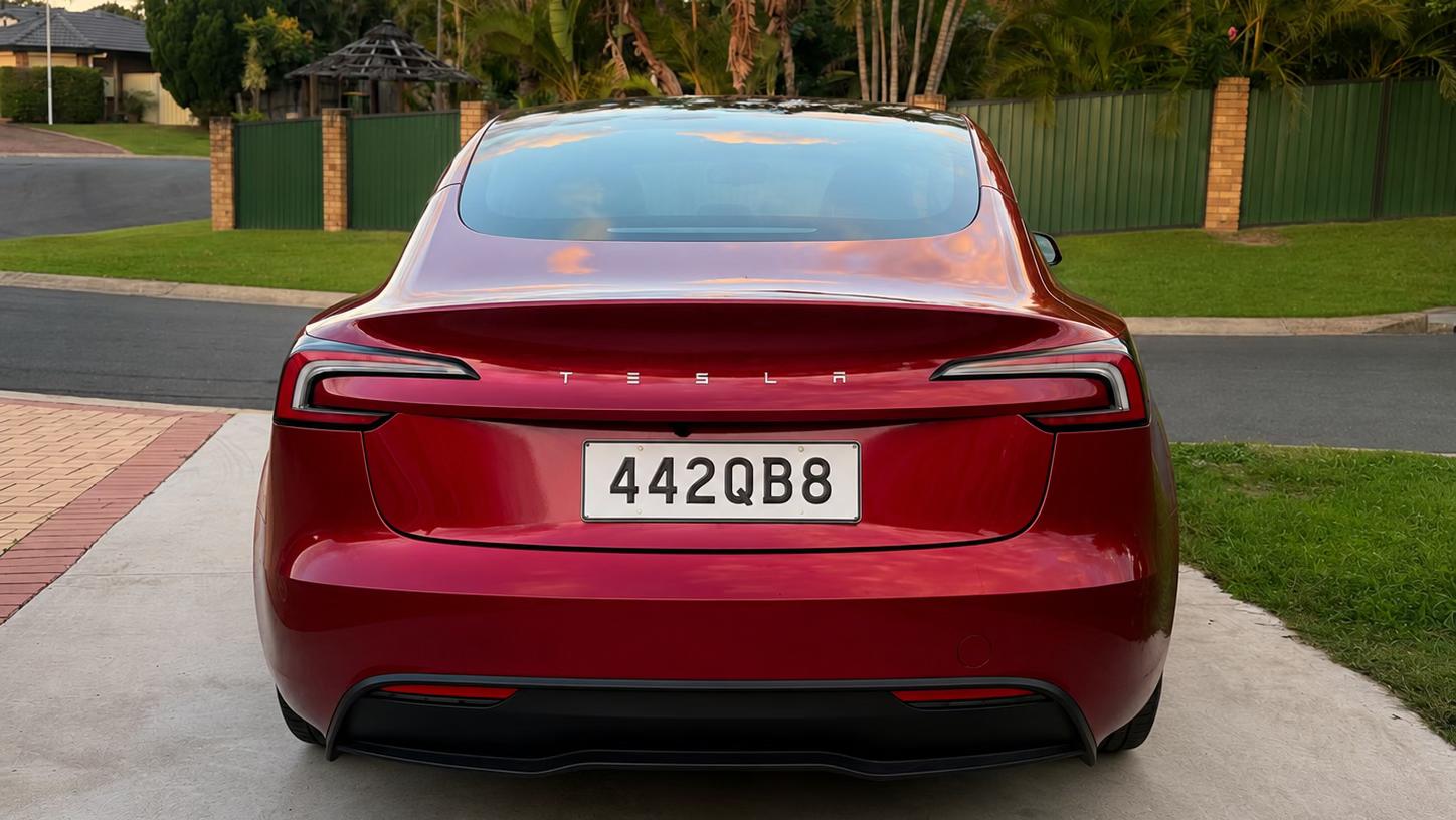 Tesla MODEL 3 2024 in Biggera Waters