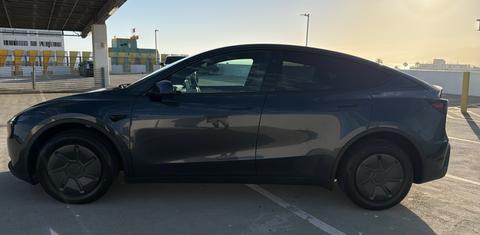 Tesla Model Y 2026
