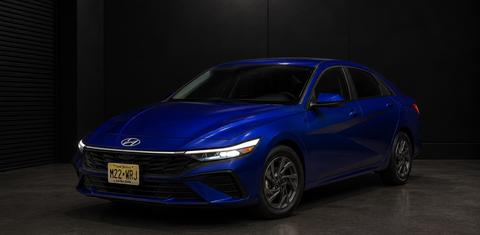 Hyundai Elantra 2024