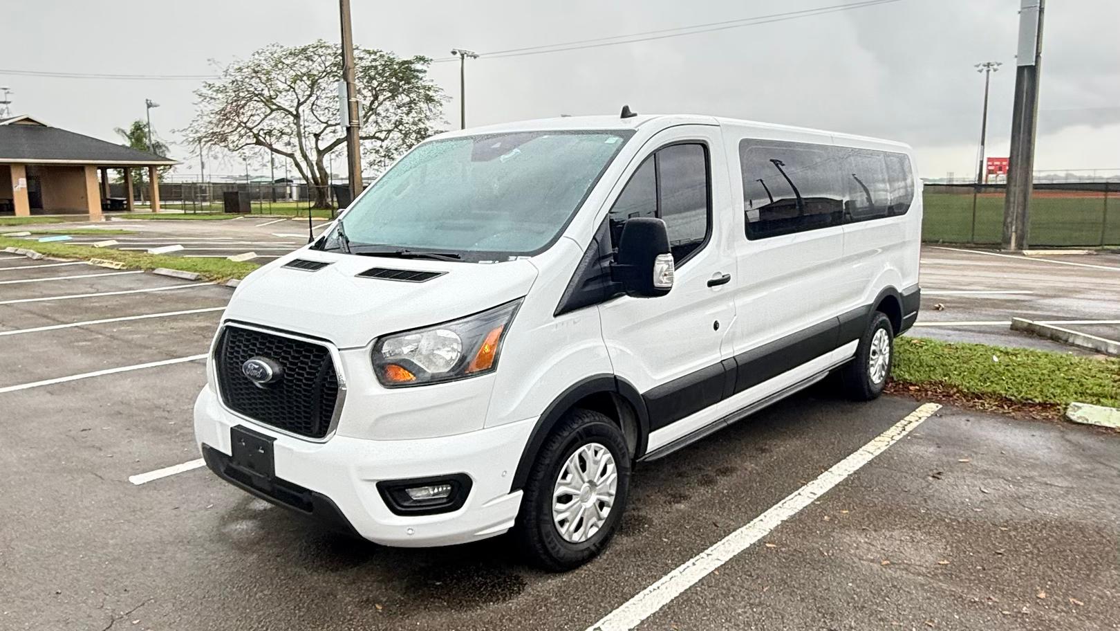 Ford Transit 2023 in Pembroke Pines, FL