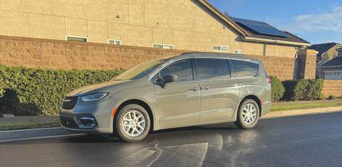 Chrysler Pacifica 2022