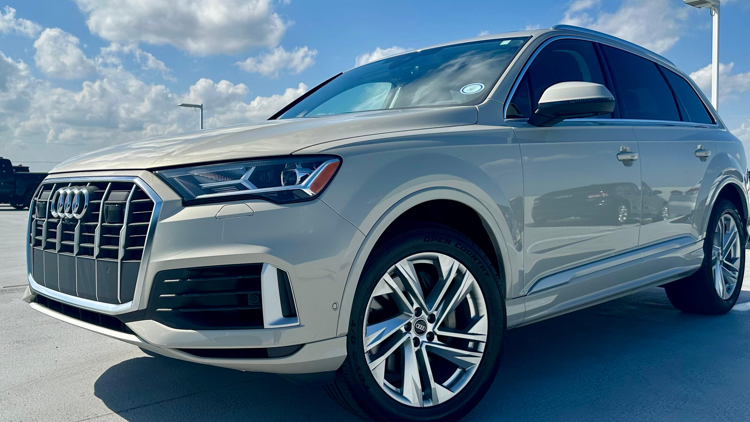 Audi Q7 2023 in 