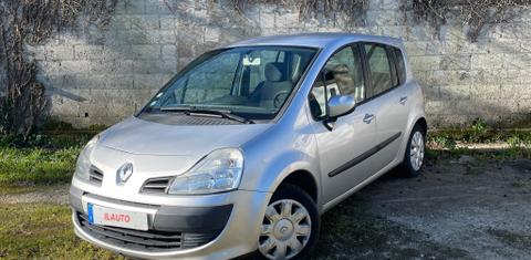 Renault GRAND MODUS 2011