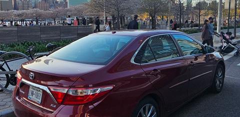 Toyota Camry 2016