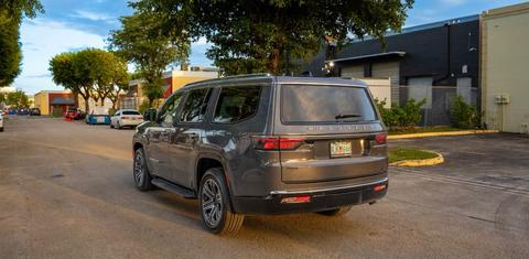 Jeep Wagoneer 2024