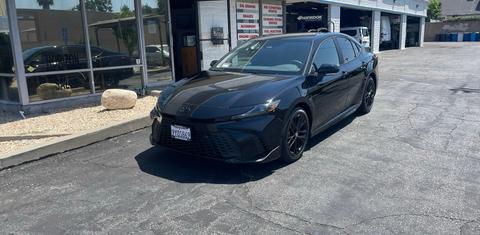 Toyota Camry Hybrid 2026