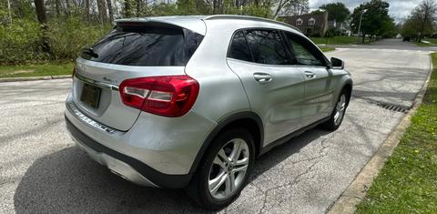 Mercedes-Benz GLA-Class 2019