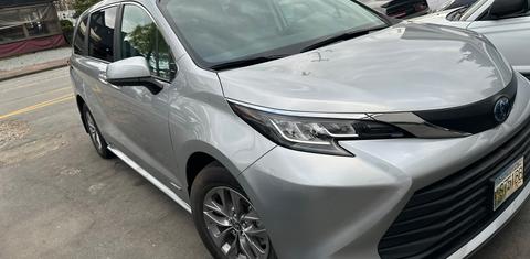 Toyota Sienna 2021