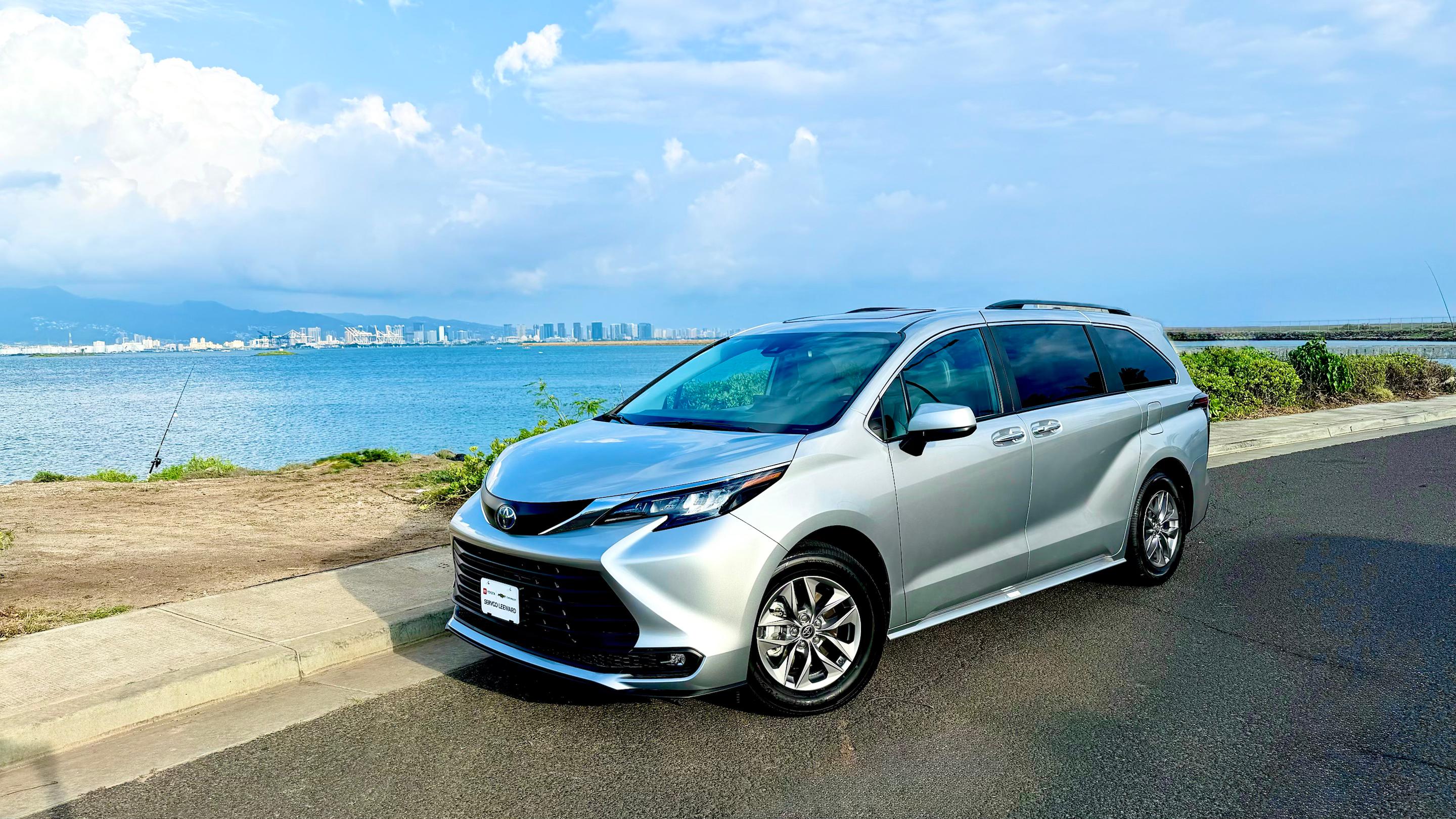 Toyota Sienna 2025 in Honolulu, HI