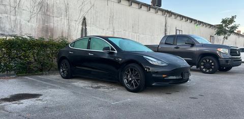 Tesla Model 3 2018