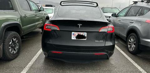 Tesla Model Y 2022