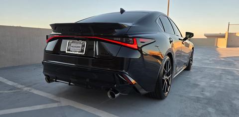 Lexus IS 2026