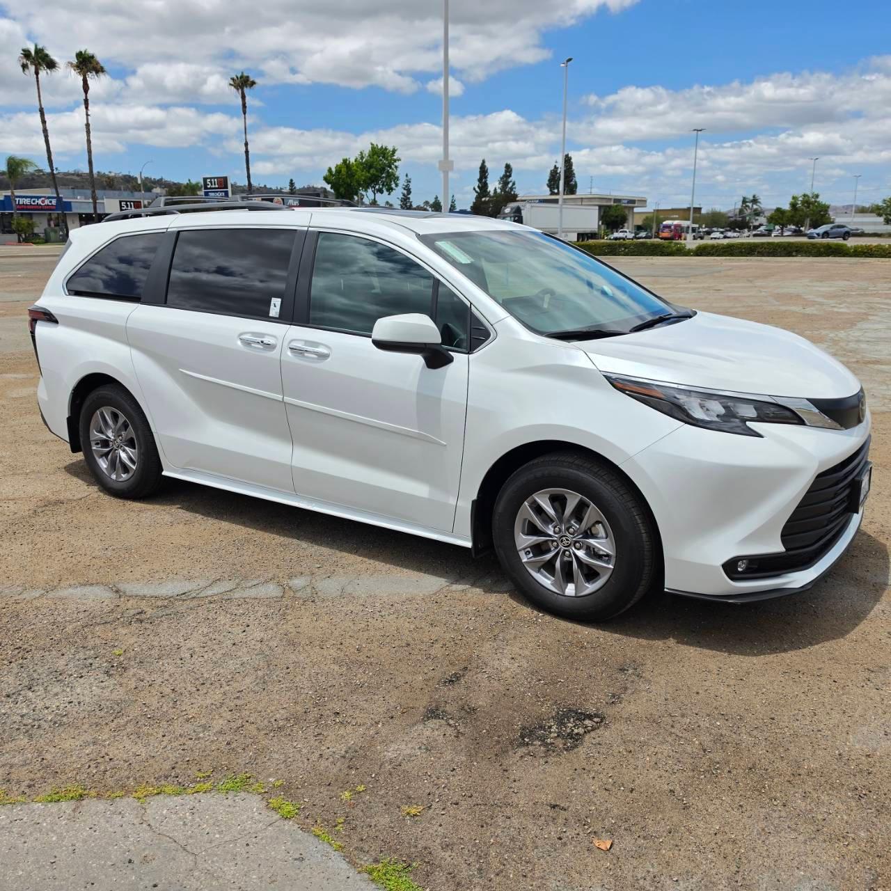 Toyota Sienna 2026 in 