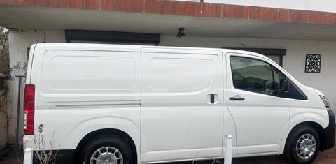 Toyota HIACE 2026