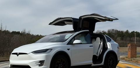 Tesla Model X 2018