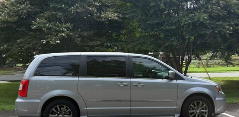 Chrysler Town & Country 2016