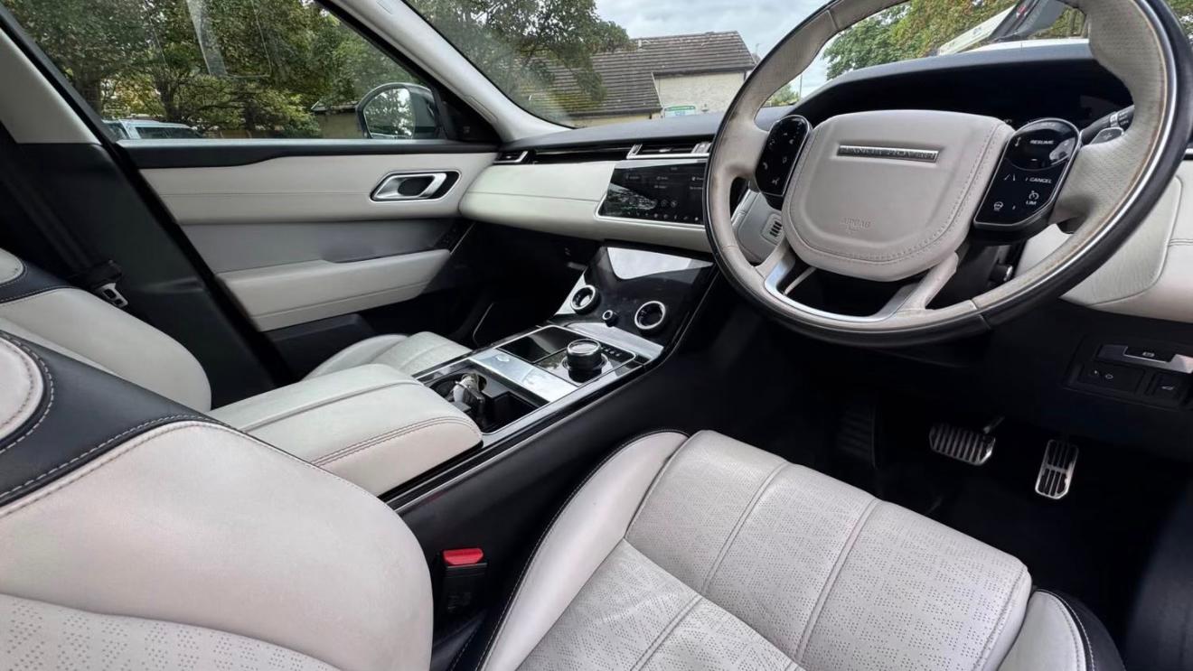 Land Rover Range Rover Velar 2020 in Edinburgh