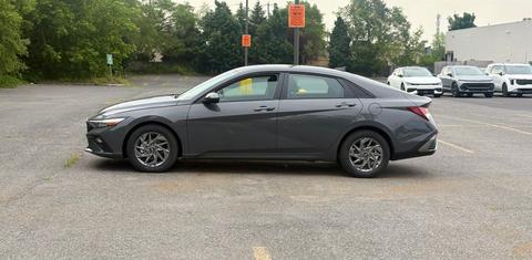 Hyundai Elantra 2026