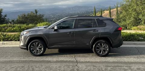 Toyota RAV4 Hybrid 2022
