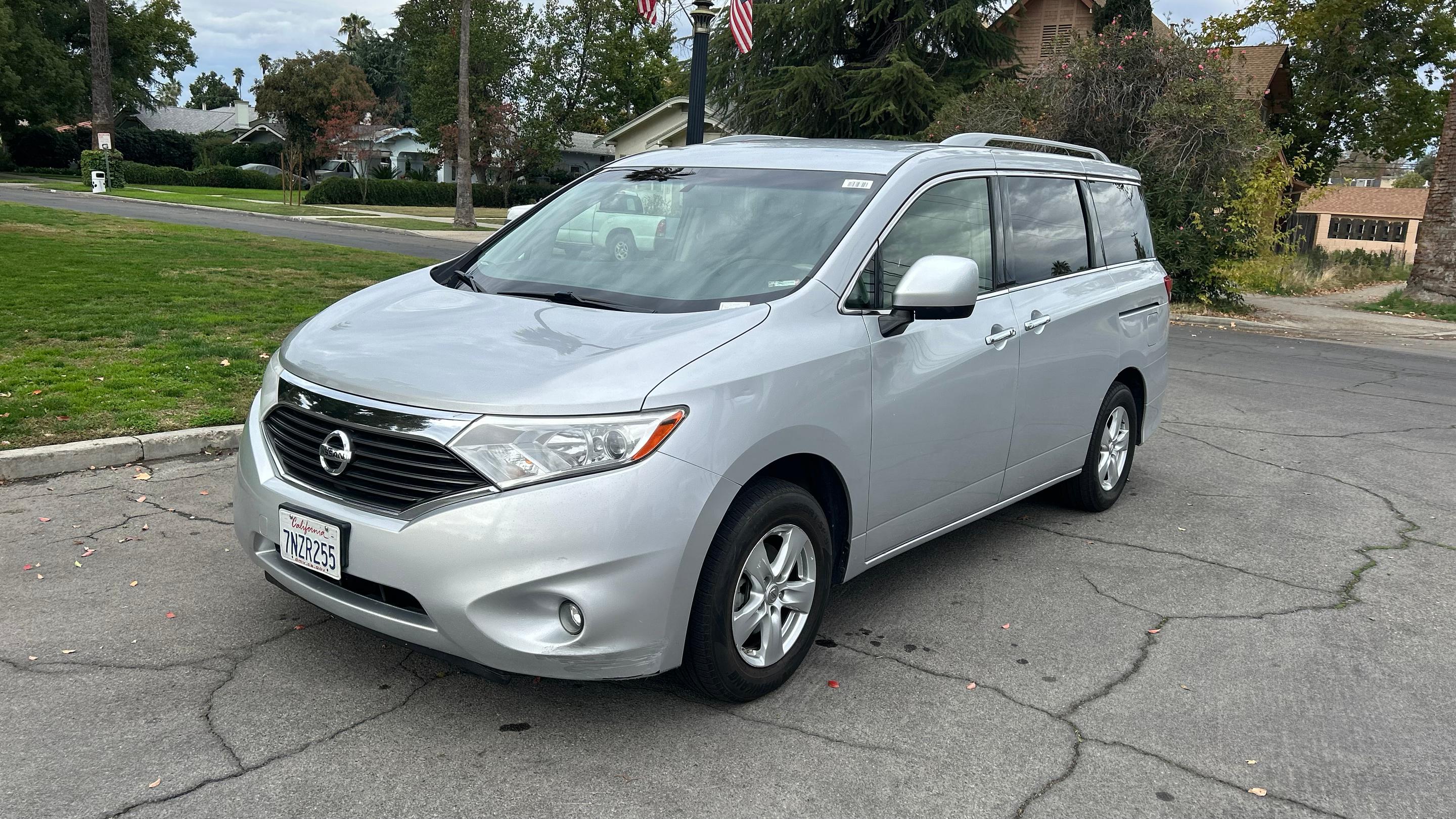 Nissan Quest 2016 in Fresno, CA