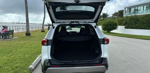 Toyota RAV4 Hybrid 2024
