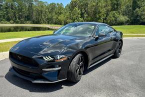 Ford Mustang 2022 in Orlando