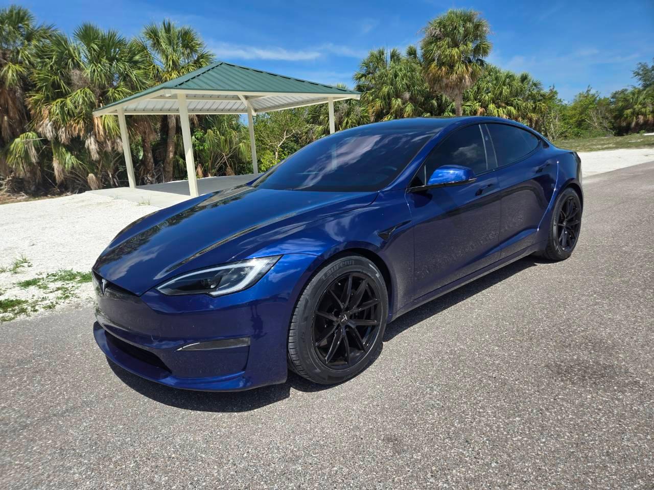 Tesla Model S 2023 in Apollo Beach, FL