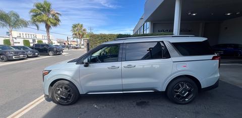 Kia Carnival Hybrid 2026