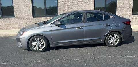 Hyundai Elantra 2019