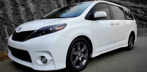 Toyota Sienna 2016