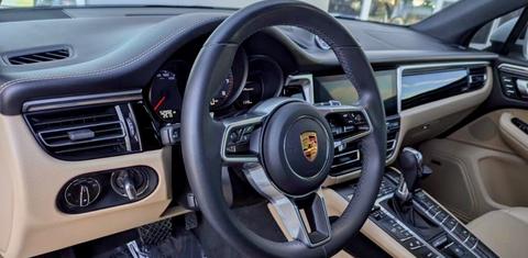 Porsche Macan 2020
