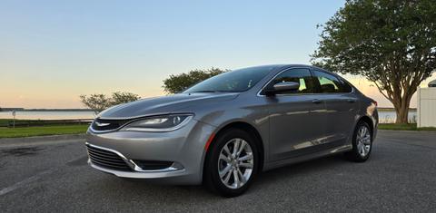 Chrysler 200 2016