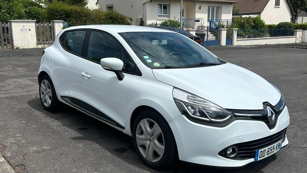 Renault CLIO IV 2014 à Caen