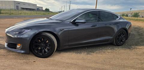 Tesla Model S 2016