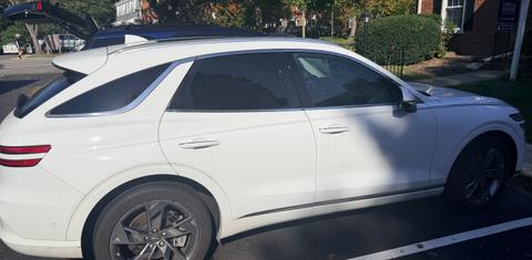 Genesis Electrified GV70 2024
