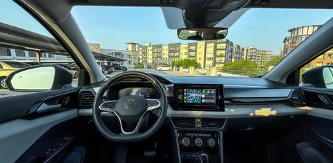 Volkswagen Taos 2025