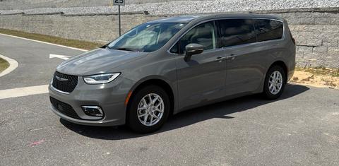 Chrysler Pacifica 2023