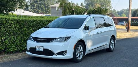 Chrysler Pacifica 2017