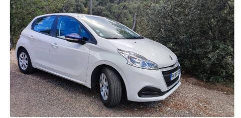 Peugeot 208 2019