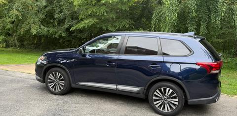 Mitsubishi Outlander 2020