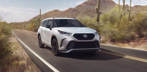 Toyota Highlander Hybrid 2026