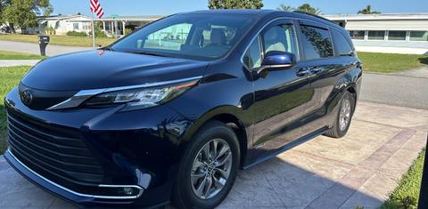 Toyota Sienna 2021