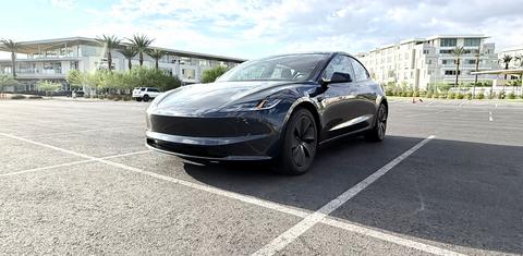 Tesla Model 3 2024