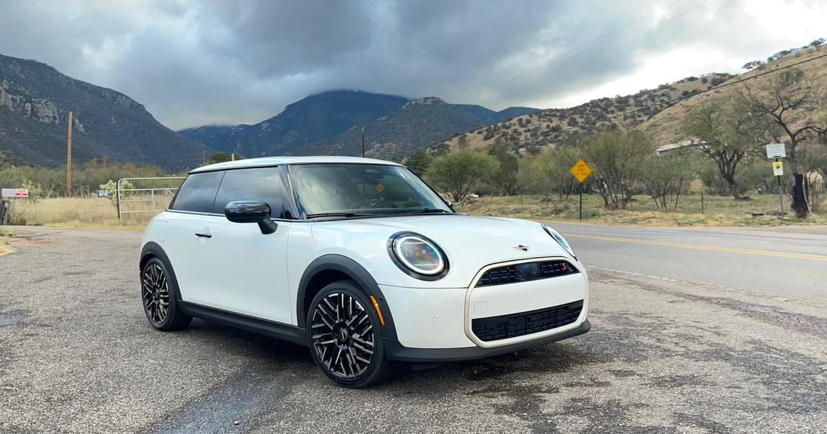 MINI Hardtop 2 Door 2025 rental in Mesa, AZ by INCENDO GO | Turo