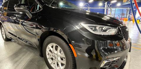 Chrysler Pacifica 2023