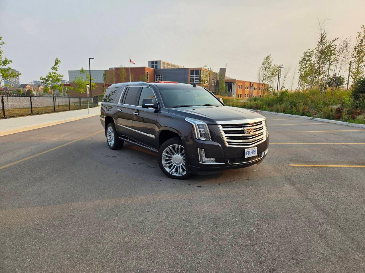 Cadillac Escalade ESV 2017 à Oakville, ON