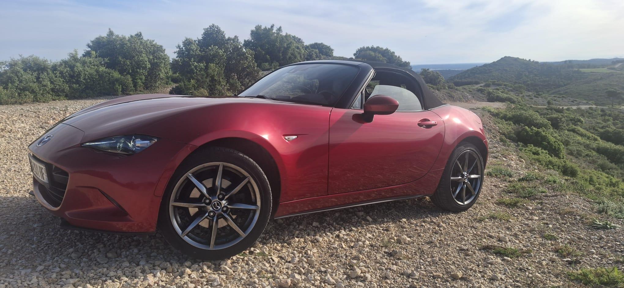 Mazda MX-5 2015 à Lambesc